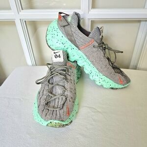 NIKE Space Hippie 04 Green Glow Astronomy Sneakers Size 10